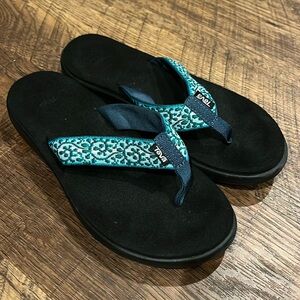 Teva Flip Flops Women's Size 8 Sandals Beach Summer